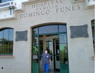 Su pareja le disparó a la cabeza y quedó en coma con respirador