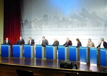 Impulsan un debate entre los candidatos a la Gobernación