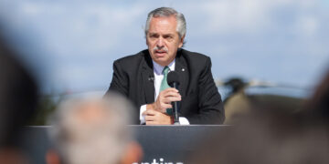 Fernández insiste con una Paso para «democratizar» el Frente de Todos