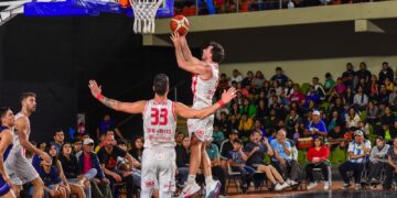 La Gloria se metió en semis