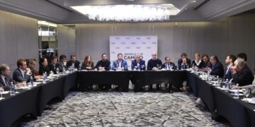 Juntos por el Cambio rechazó la dolarización de la economía