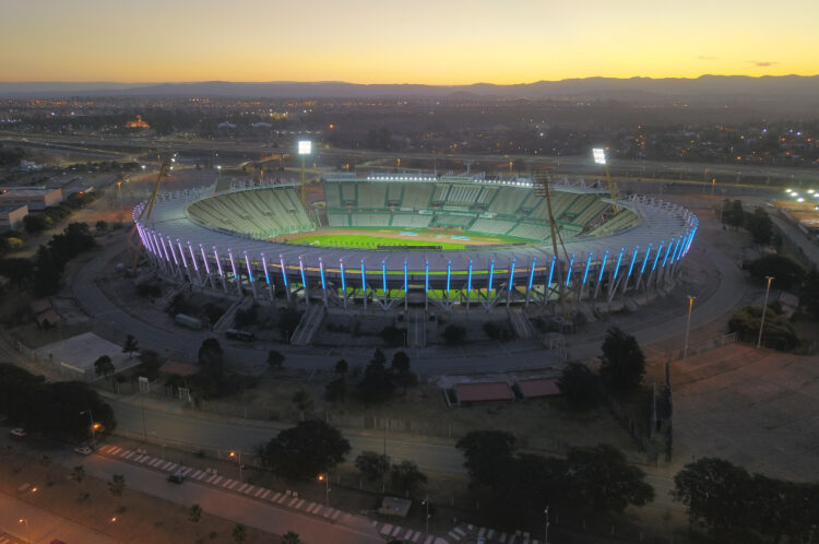 Furor: las entradas para el Superclásico en el Kempes se agotaron en pocas horas