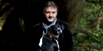 El largo vuelo del pájaro negro