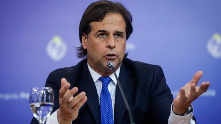 Uruguay aprobó la reforma previsional de Lacalle Pou