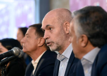 Larreta criticó a Fernández y le pidió que deje de atentar contra la división de poderes