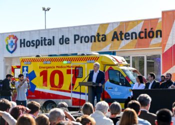 Llaryora comparó las internas en JxC con la Alianza de De la Rúa