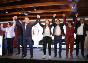 Llaryora anunció que creará un Ministerio de Cooperativas y Mutuales