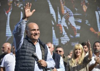 A pesar del fallo de la Corte, Manzur anunció que no bajará su candidatura