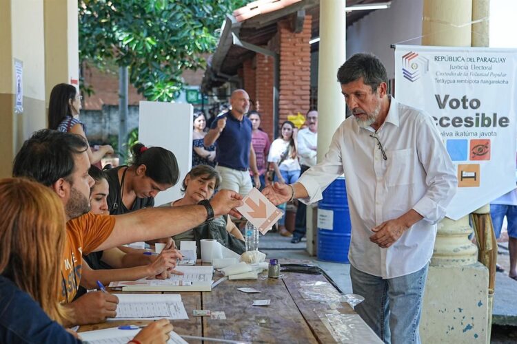 La Justicia Electoral paraguaya y la Unión Europea descartaron un fraude