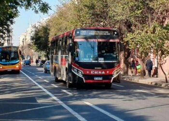 Se extendió la conciliación obligatoria y no habrá paro en el transporte urbano de colectivos