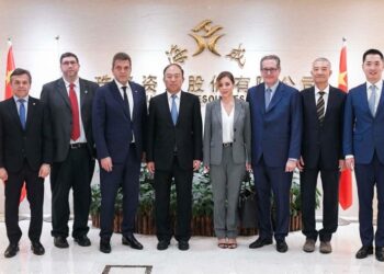 Argentina intenta destrabar el pacto con el banco de los Brics