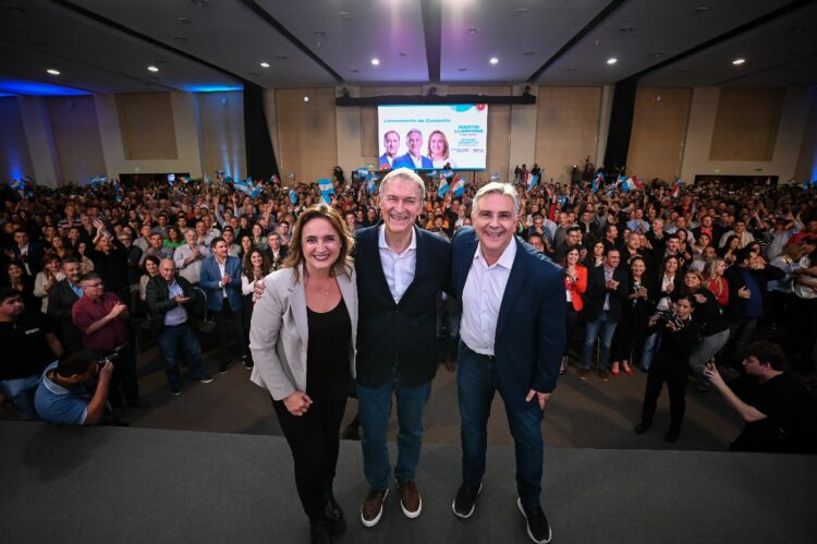 Llaryora, Prunotto y Schiaretti dieron inicio a la campaña en el Hotel Quórum.