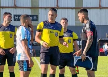 Racing no aguantó y, sobre el final, Riestra rescató un punto