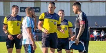 Racing no aguantó y, sobre el final, Riestra rescató un punto