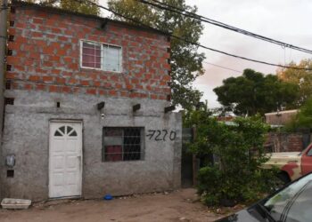 Saga de violencia criminal en Rosario: tomaba mate con una vecina y fue asesinada