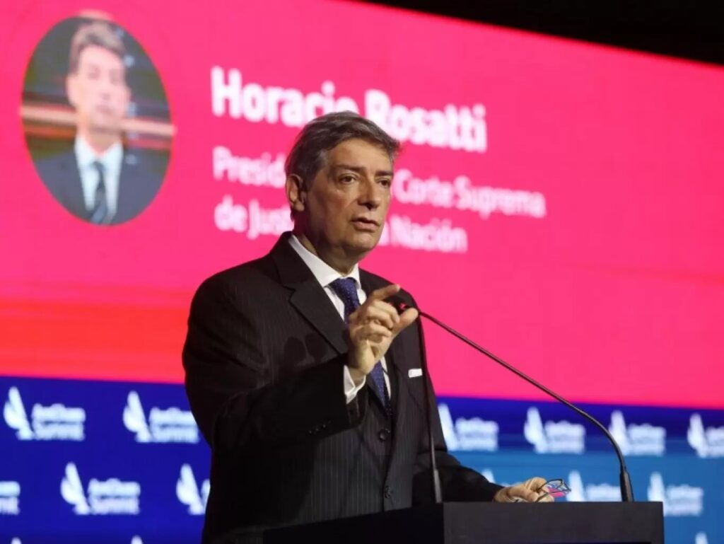 Rosatti criticó la emisión monetaria del Banco Central
