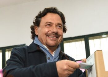 Sáenz fue reelecto gobernador de Salta con más del 47 por ciento de los votos