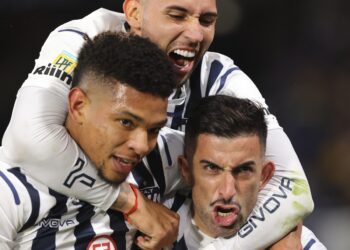 Talleres ya piensa en Racing