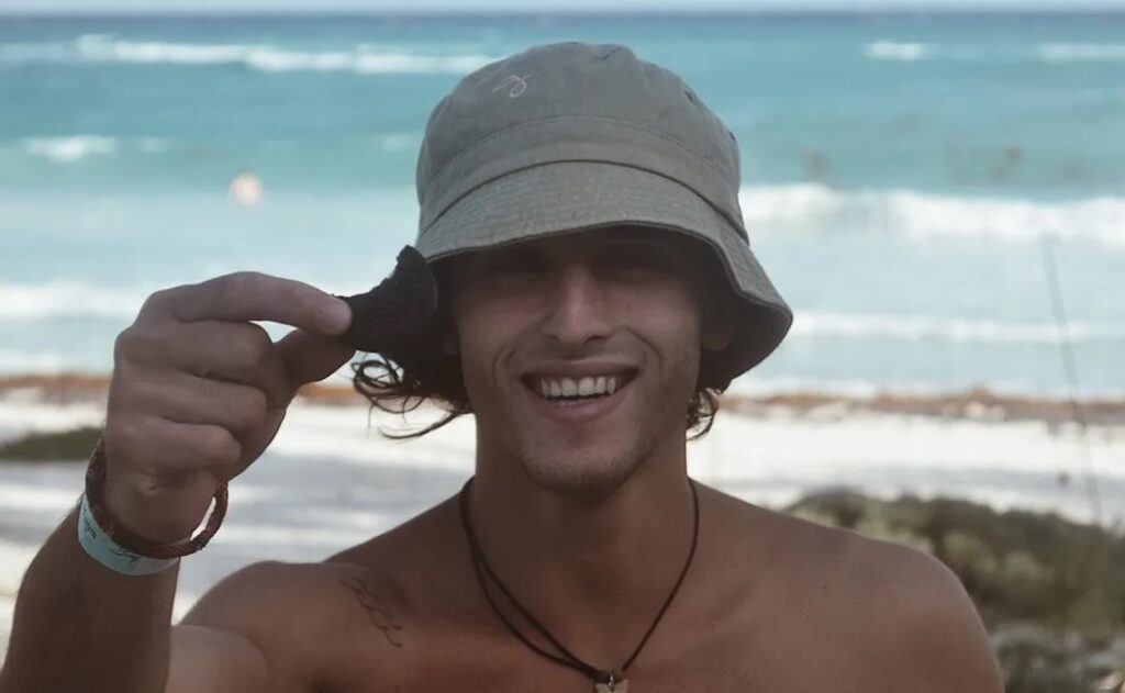 Piden ayuda para un cordobés que fue brutalmente atacado con un machete en México