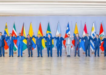 Consenso en Brasilia para encontrar una hoja de ruta para la integración