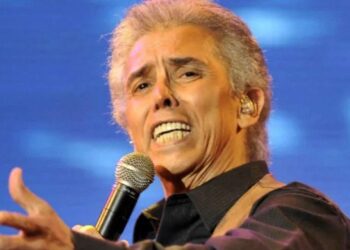 Jairo fue galardonado con el prestigioso Premio Cultura de la UNC