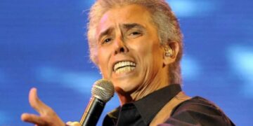 Jairo fue galardonado con el prestigioso Premio Cultura de la UNC