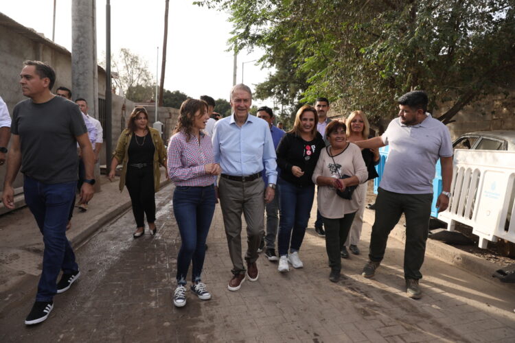 Schiaretti habilitó la urbanización de El Chaparral Schiaretti habilitó la urbanización de El Chaparral