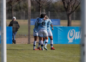 Belgrano goleó a Ferro