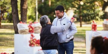 De Loredo propone instalar 1.000 “paradas seguras” de colectivo