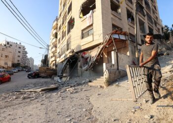 Israel lanzó un ataque aéreo hacia palestinos en Cisjordania