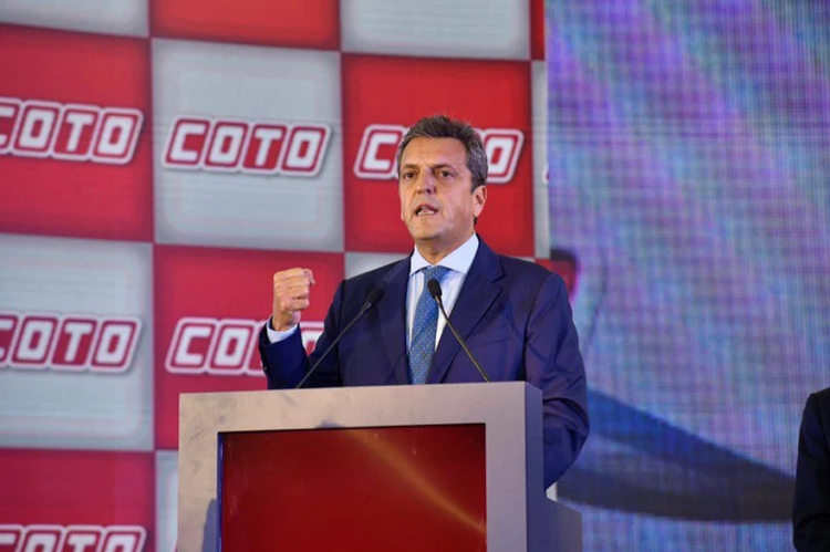 Massa: "La Patria también se construye con empresarios que tengan la vocación de crecer en el país"