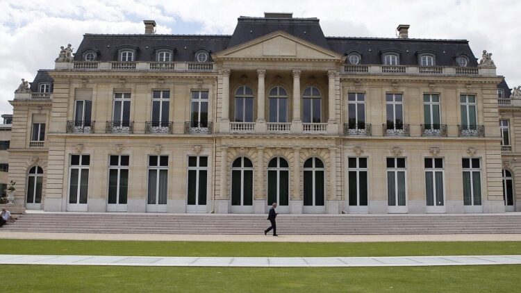 El célebre Château de la Muette en París, sede principal de la Ocde.