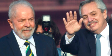 Fernández se reunirá Lula, su aliado para las conversaciones con el FMI