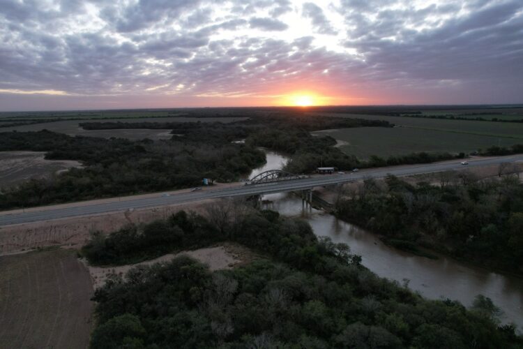 Schiaretti habilitó la pavimentación de la ruta E52 entre La Para y La Tordilla
