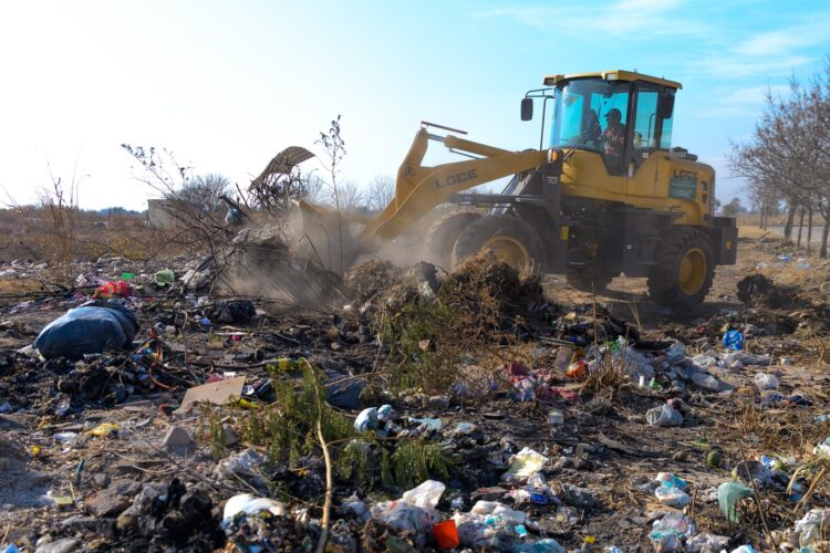 En mayo se retiraron más de 15.000 toneladas de residuos de distintos basurales