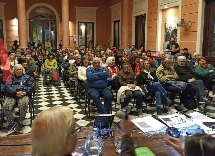 Una velada literaria dedicada a la poesía