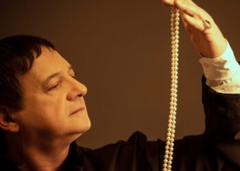 Entre telones y actuaciones estelares