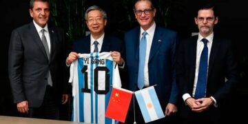 Argentina extendió el acuerdo de intercambio de monedas con China