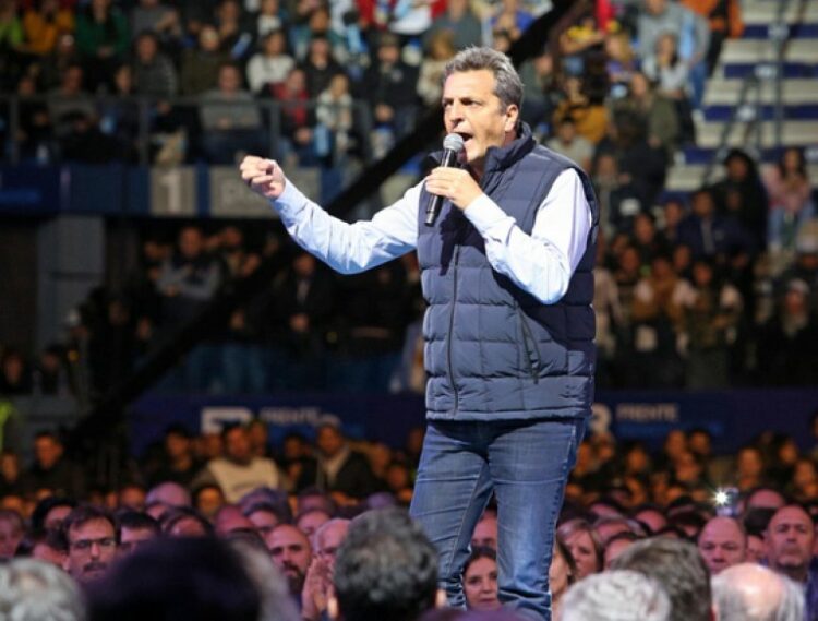 Massa reclamó "unidad" en el FdT pero aseguró que "si hay PASO, el Frente Renovador va a estar"