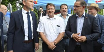 El gobierno alemán reivindica la democracia tras ser derrotado