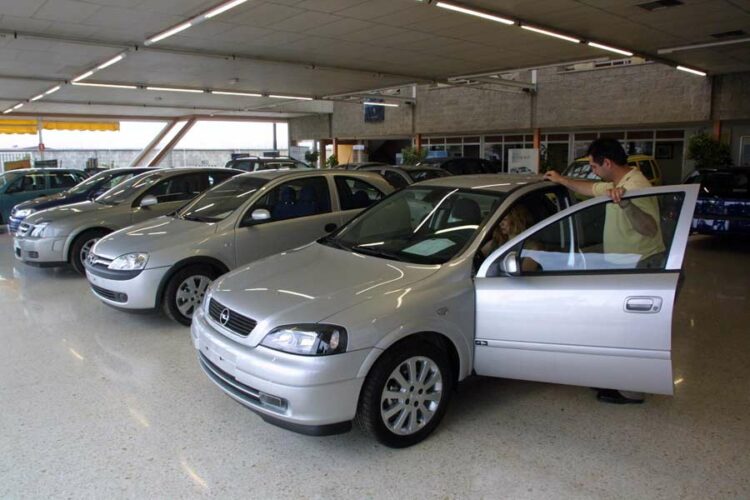"El auto sigue siendo un refugio de valor", según los concesionarios