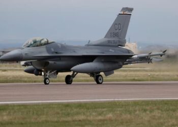 EE.UU. : un avión privado se estrelló tras ser perseguido