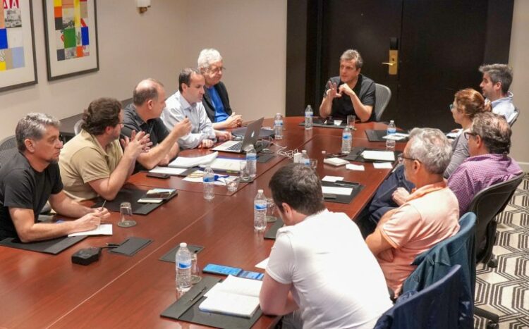 Las negociaciones con el FMI siguen pero hay dudas sobre si la Argentina pagará esta semana