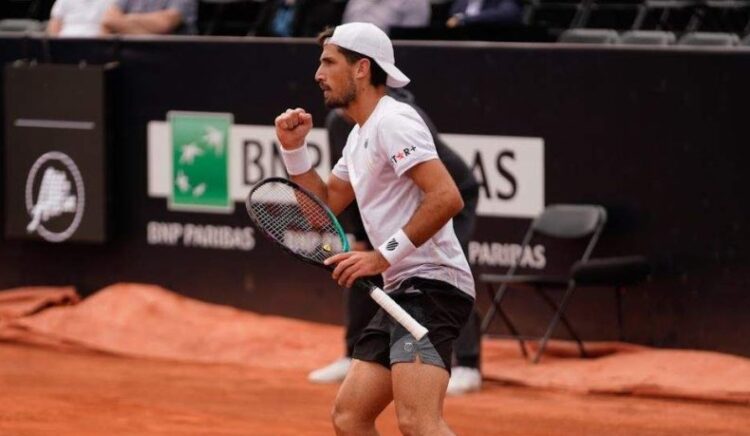 Cachín ganó y sigue en carrera