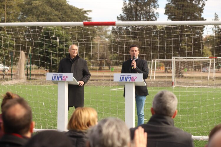 El diputado Baldassi junto a De Loredo, candidato a intendente de JxC.