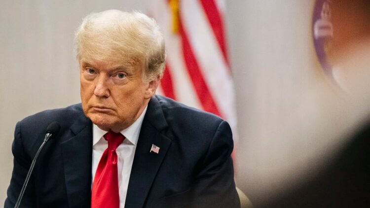 Trump declara ante la Justicia