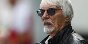 Critican la obsesión por Estados Unidos