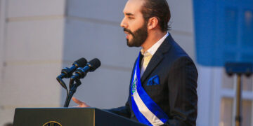 Más excepcionalidad, menos legalidad: Bukele prepara su reelección