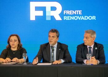 Massa traza su camino político en el Congreso del Frente Renovador