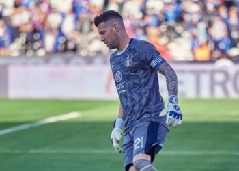 Herrera: “Es una linda obligación pelear arriba”